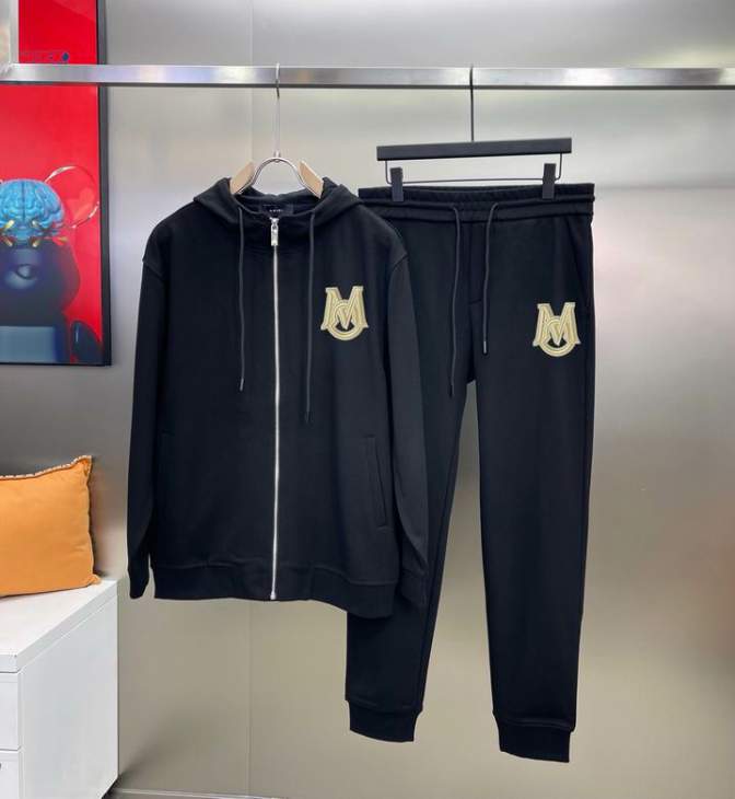 Picture of Moncler Sweater Suits _SKUMonclerM-5XLkdtn11341632